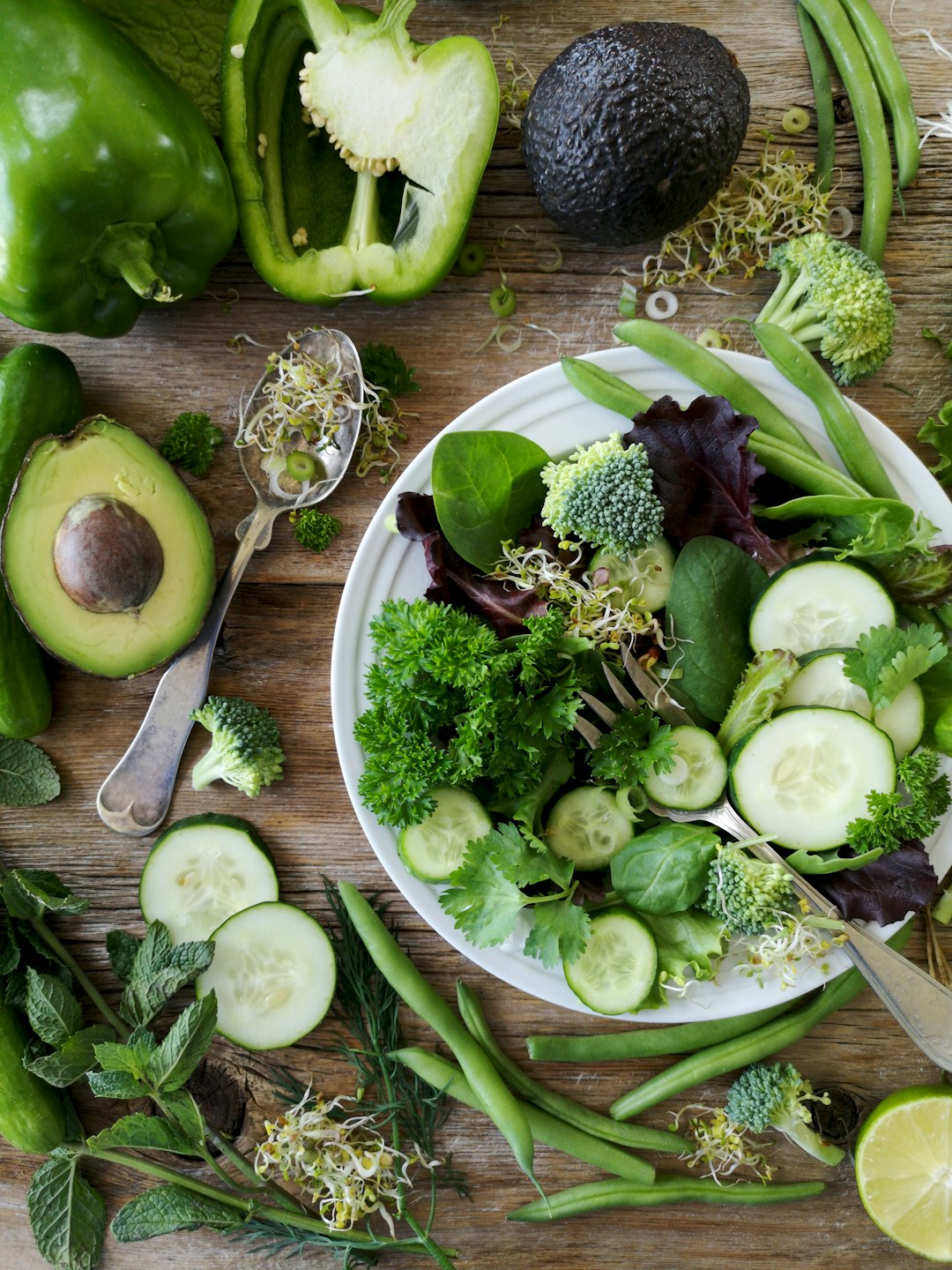 Leafy Greens (image credits: unsplash)
