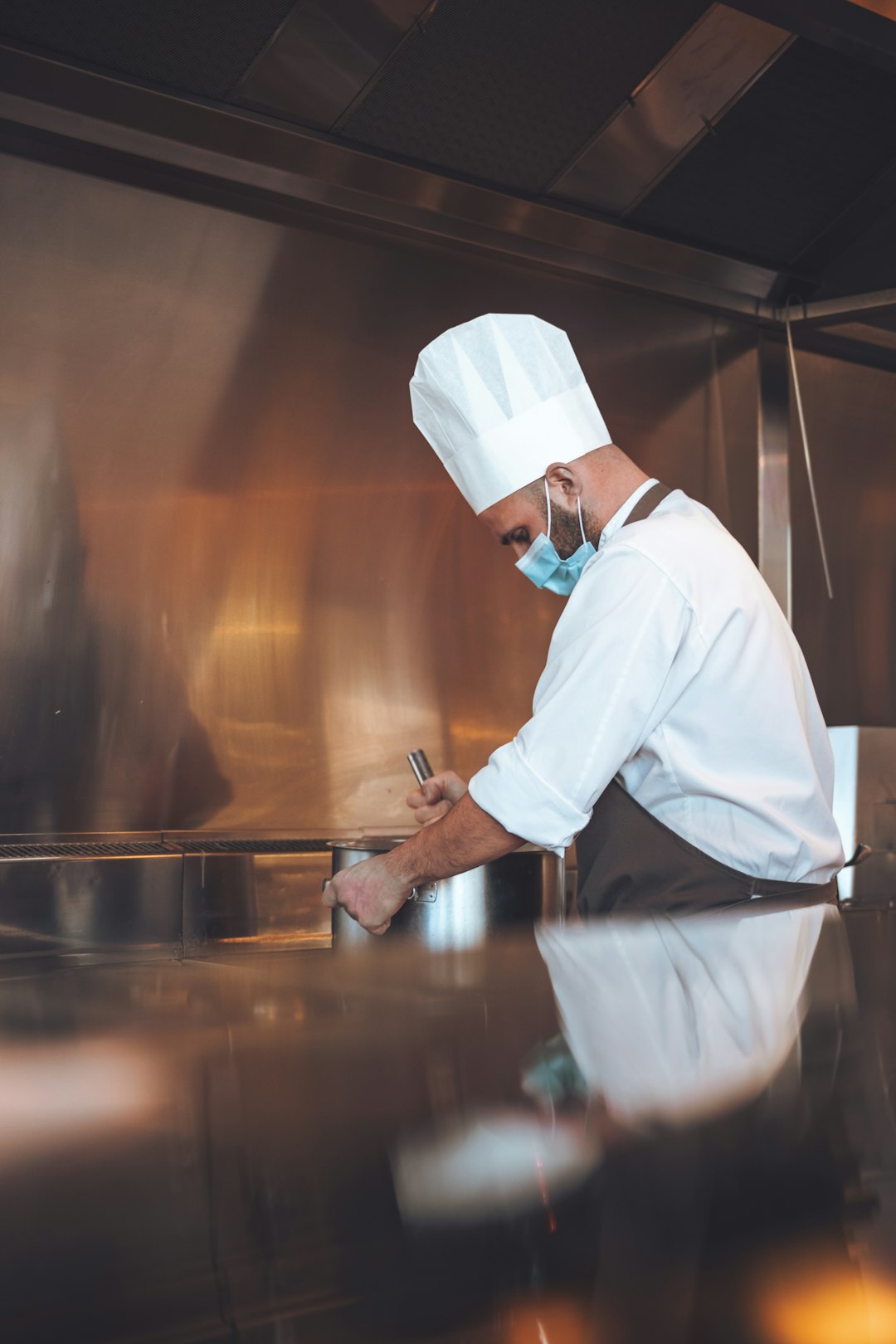 The Emotional Toll on Italian Chefs (image credits: unsplash)