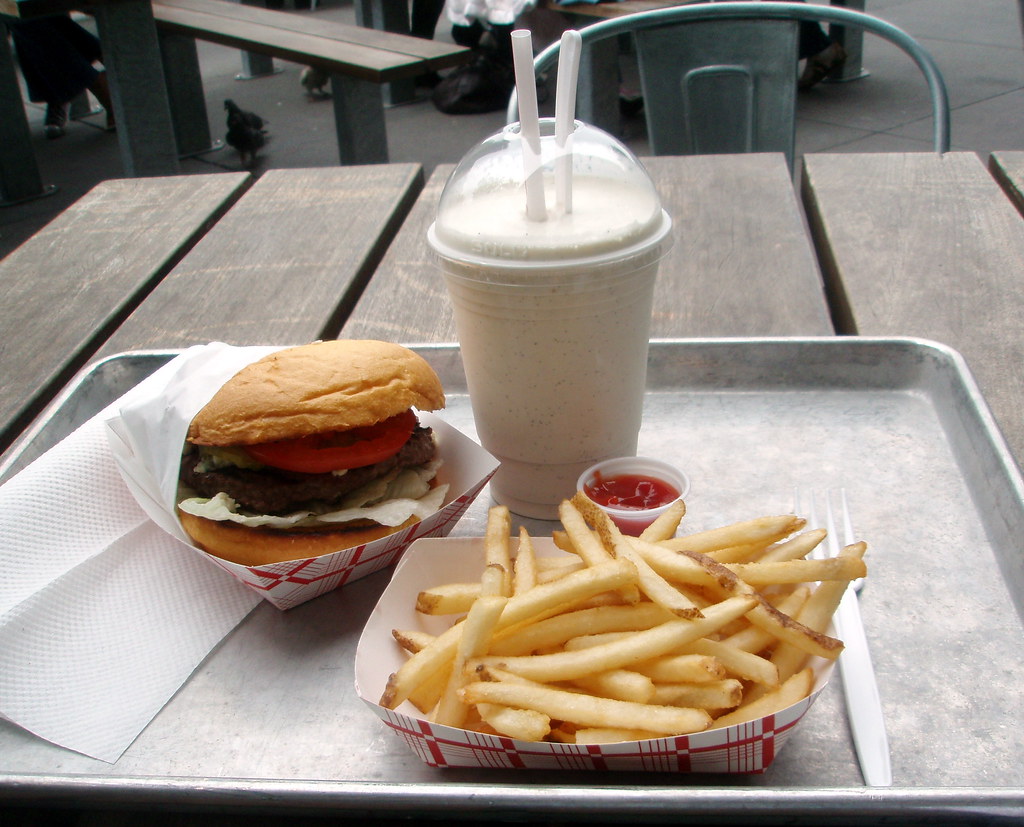 French Fries Dipped in Ice Cream: Hot Meets Cold (image credits: flickr)