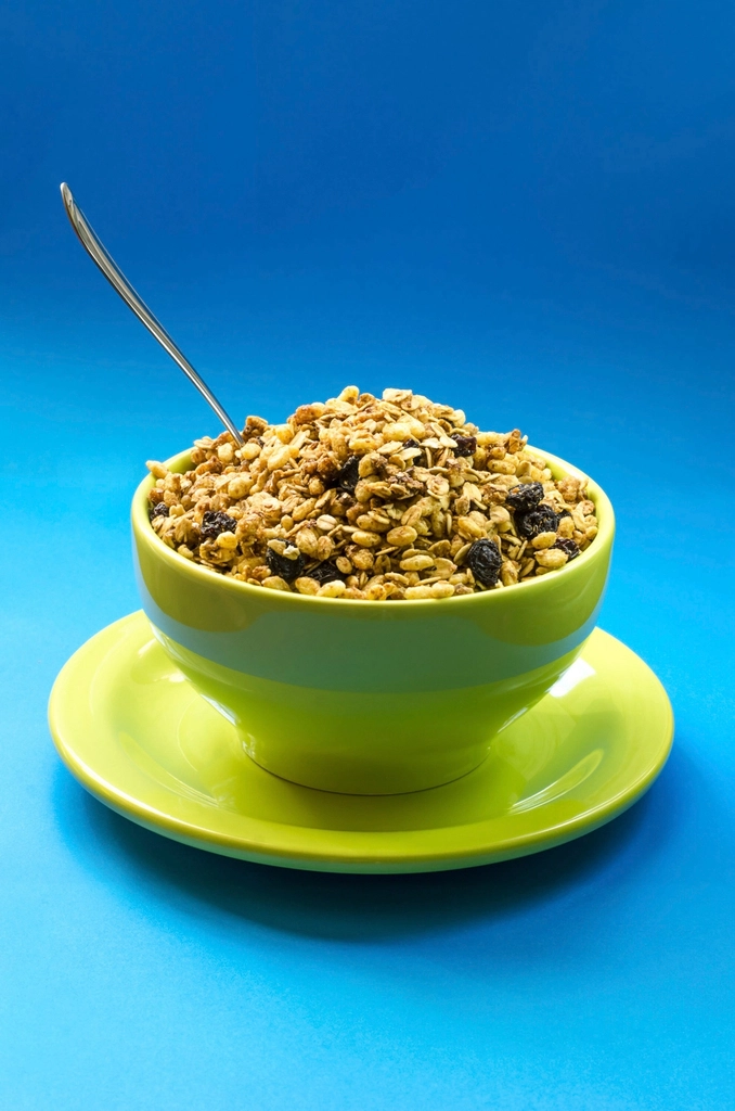 Granola (image credits: rawpixel)
