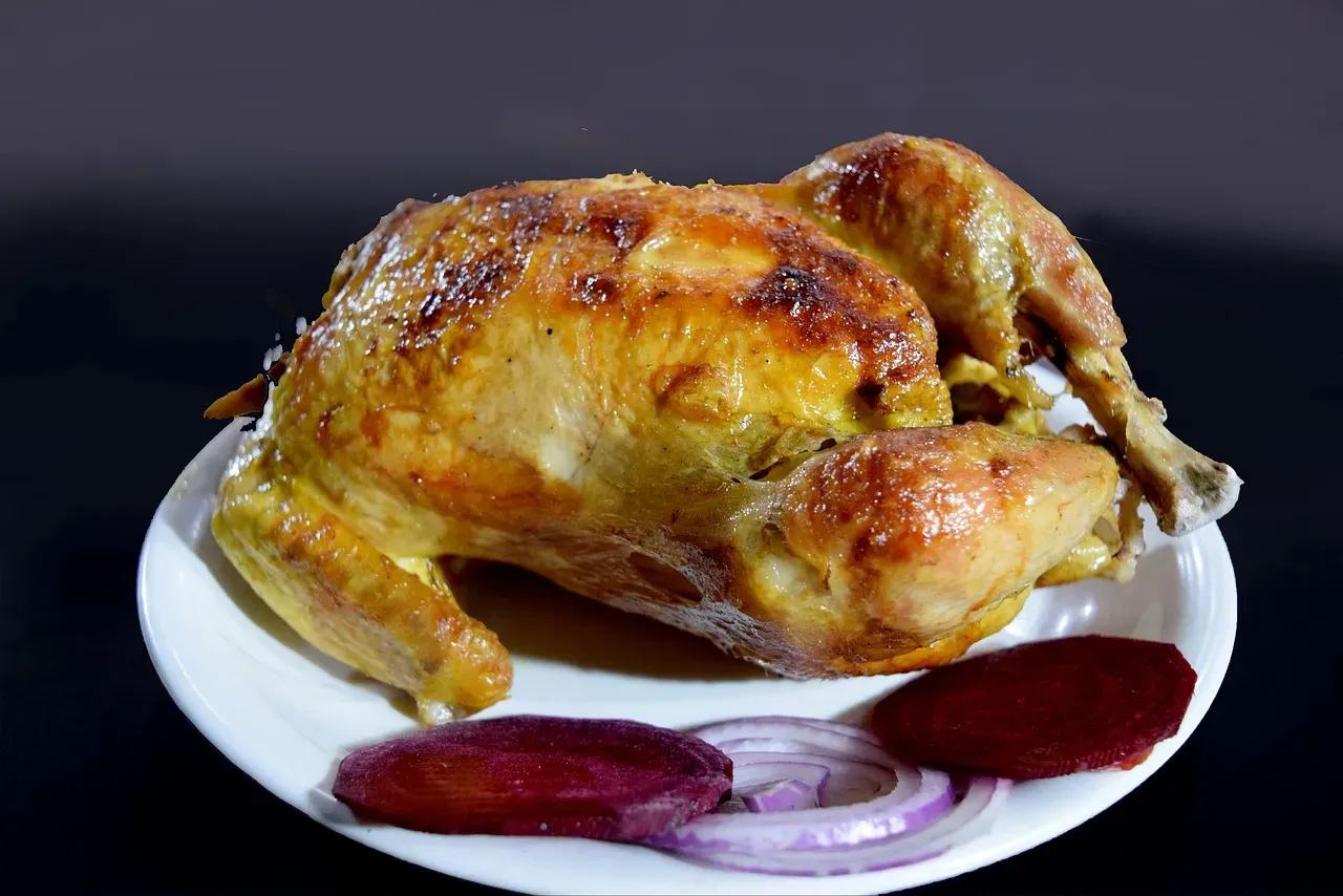 Perfectly Roasted Chicken (Image Credits: Pixabay)