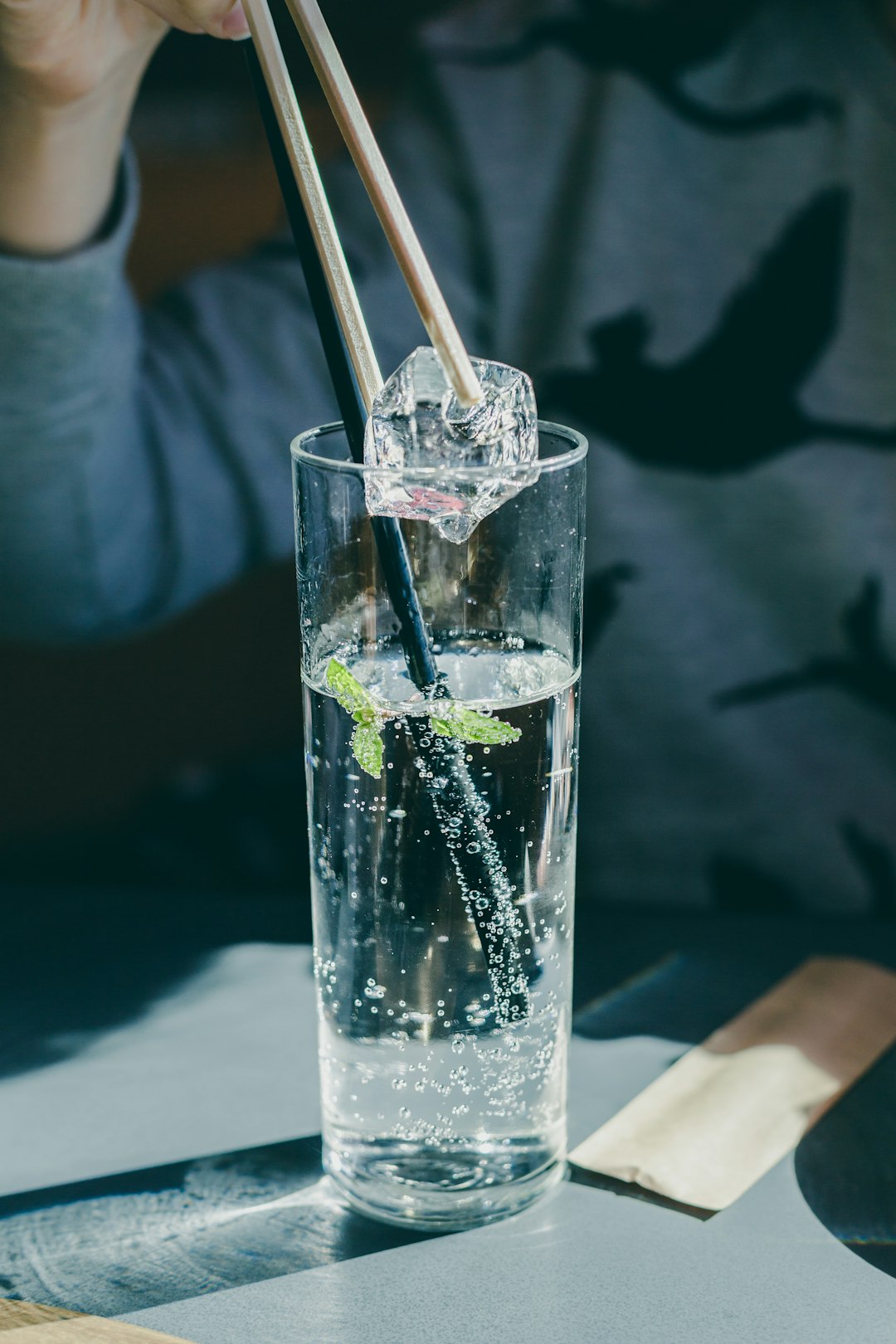 Sparkling Water (Unflavored, Unsweetened) (image credits: unsplash)
