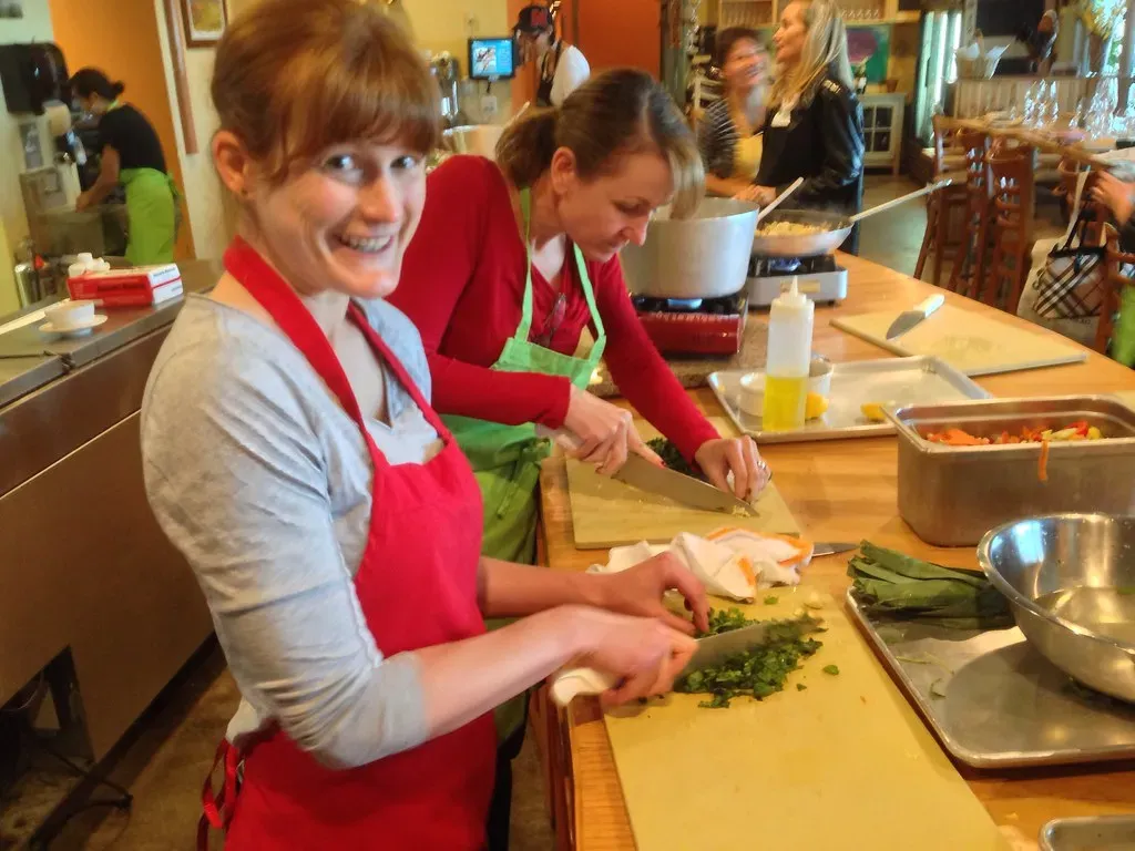Formal Training Changes How Chefs Handle Every Ingredient (Image Credits: Flickr)