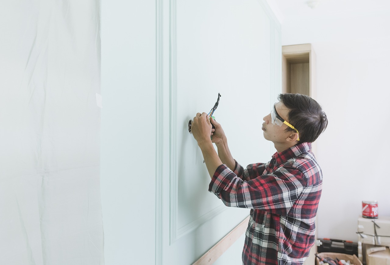 Home Repairs and Maintenance (image credits: pixabay)