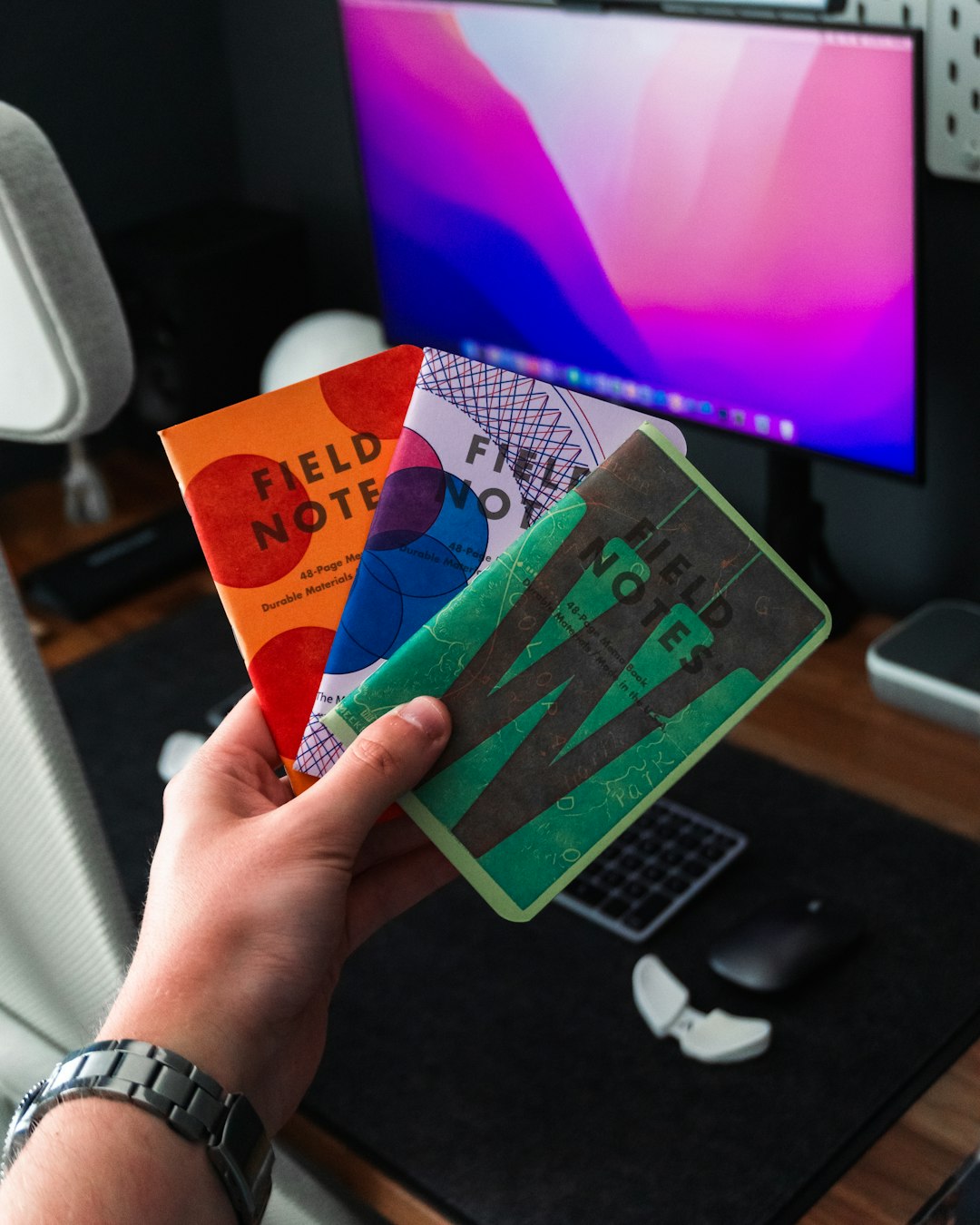 Use Credit Cards for Rewards, Not Debt (image credits: unsplash)