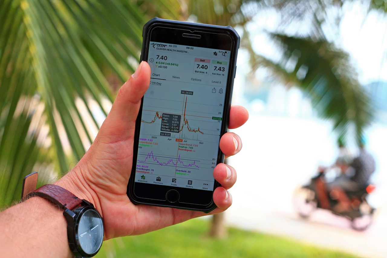 Technology Makes Passive Investing Even Easier (image credits: pixabay)