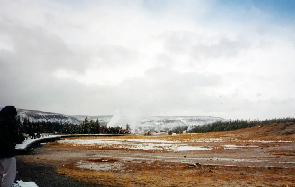 What Makes Yellowstone a Supervolcano (Image Credits: Flickr)