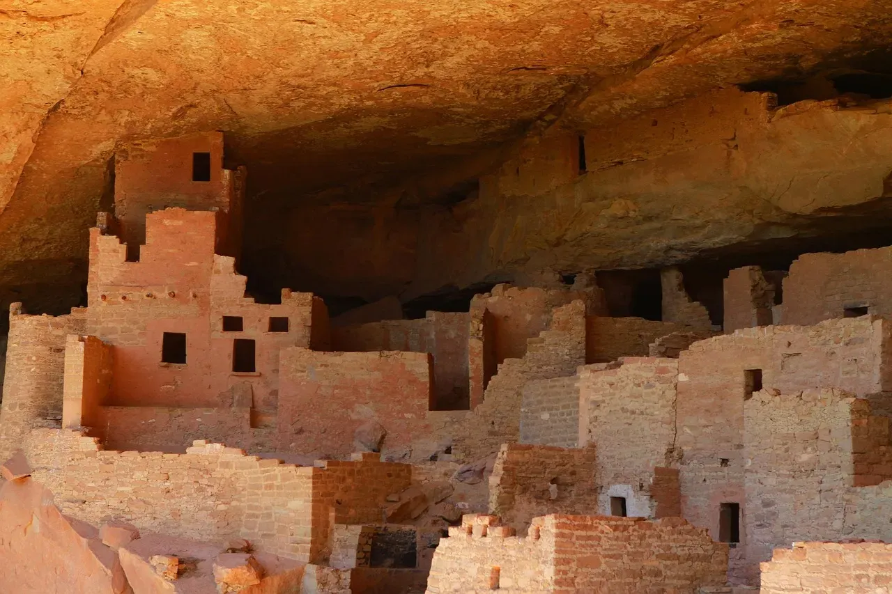 Mesa Verde: Cliff Dwellings That Defy Logic (Image Credits: Pixabay)