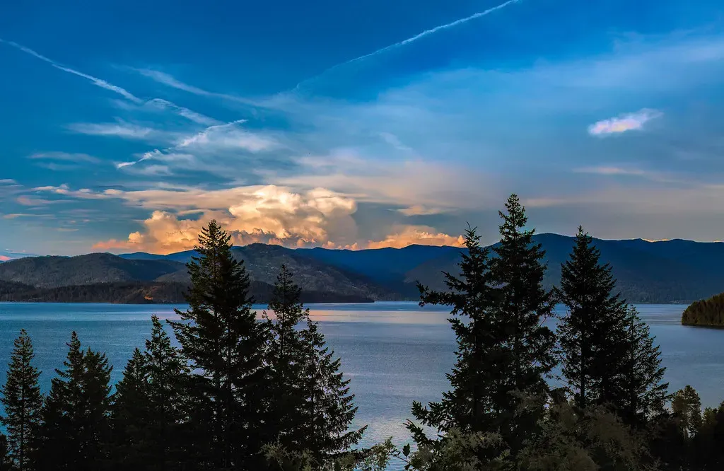 10. Lake Pend Oreille, Idaho: Northern Idaho's Trophy Trout Giant (docoverachiever, Flickr, CC BY 2.0)