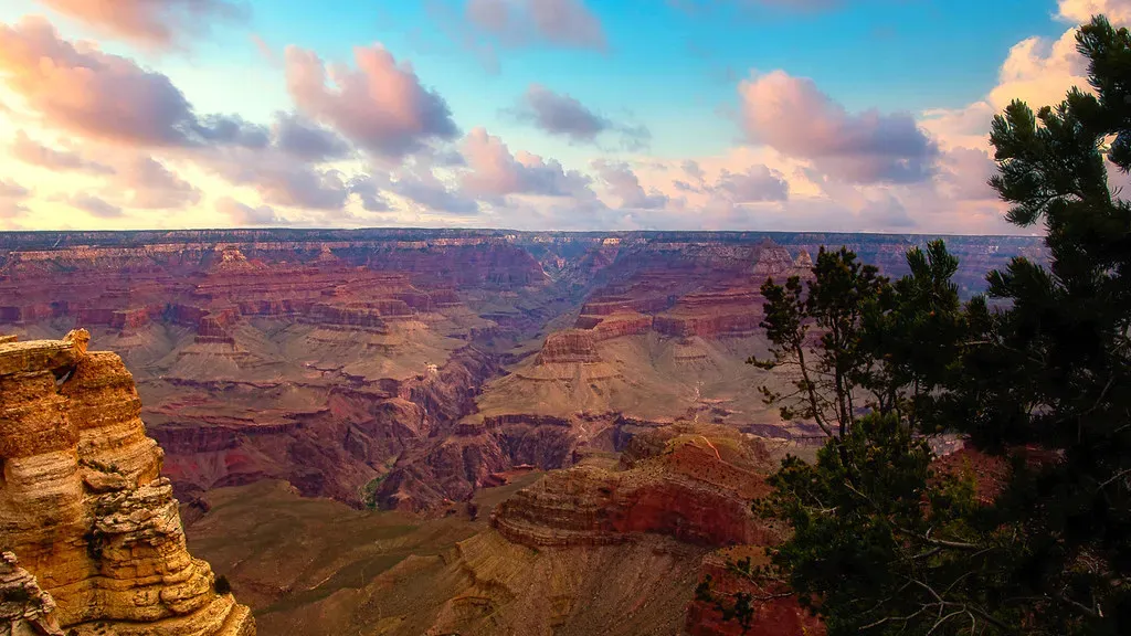 A Geological Foundation Built Over Billions of Years (GLYancy, Flickr, CC BY 2.0)