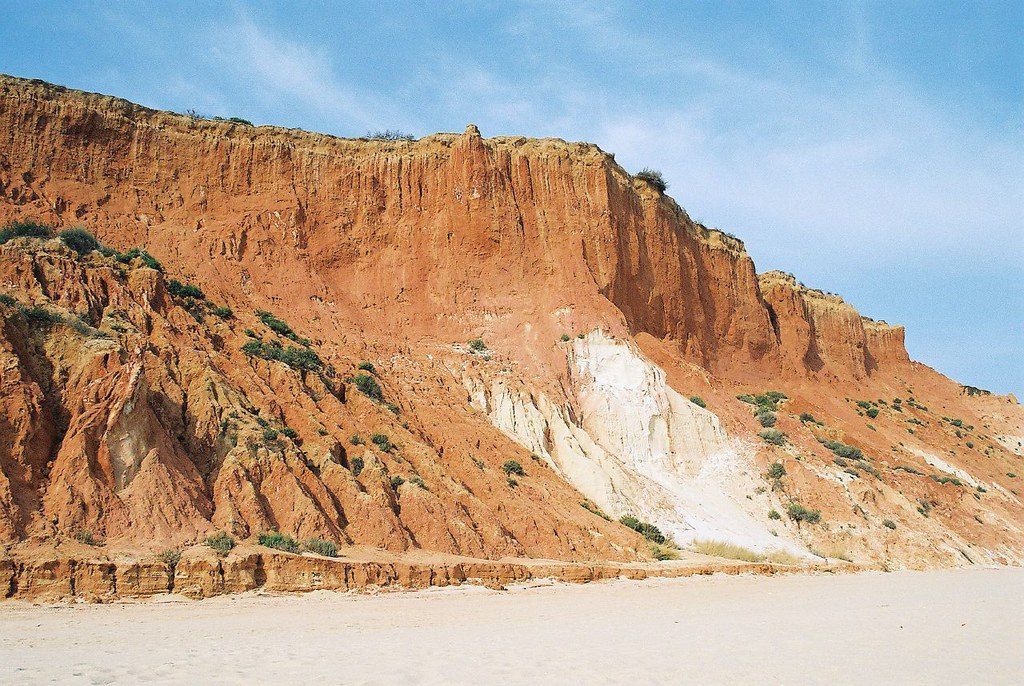 Praia da Falesia, Algarve, Portugal (Image Credits: Flickr)