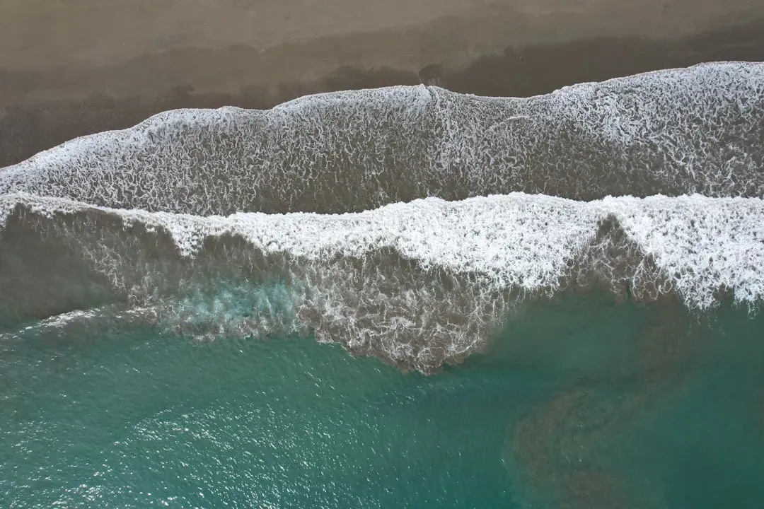 Land Versus Ocean: The Unequal Warming Battle (Image Credits: Unsplash)