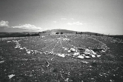 Bighorn Medicine Wheel: Stone Circle in the Sky (Image Credits: Bighorn medicine wheel: wikimedia )