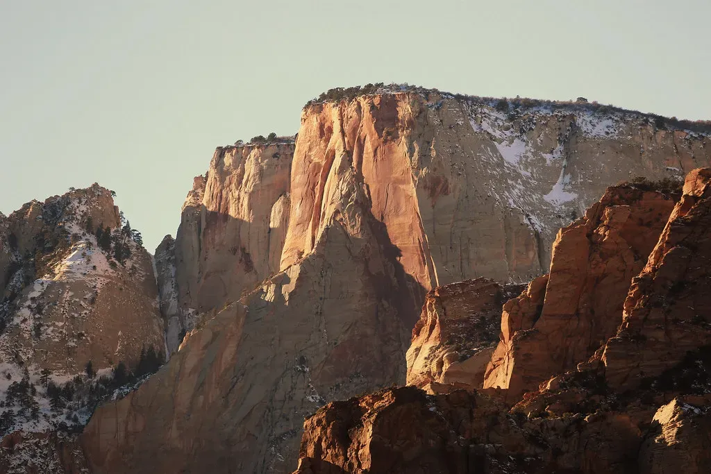Angels Landing at Zion National Park, Utah (Image Credits: Flickr)