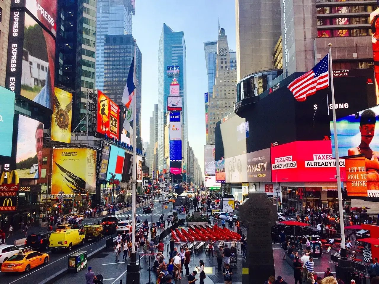 New York: The Empire State of Brusque Encounters (Image Credits: Pixabay)
