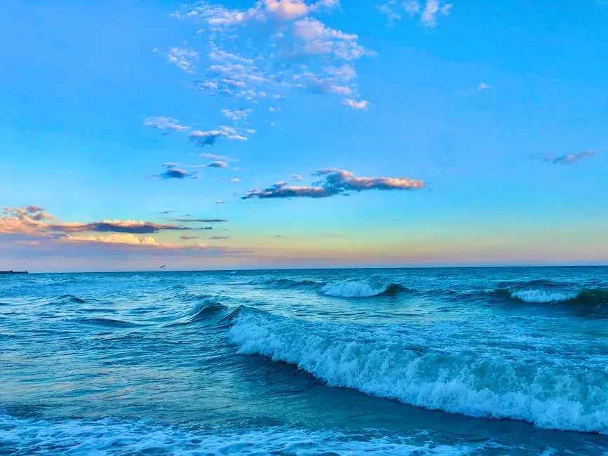 Nature's Own Highway: The SOFAR Channel (Image Credits: Pexels)