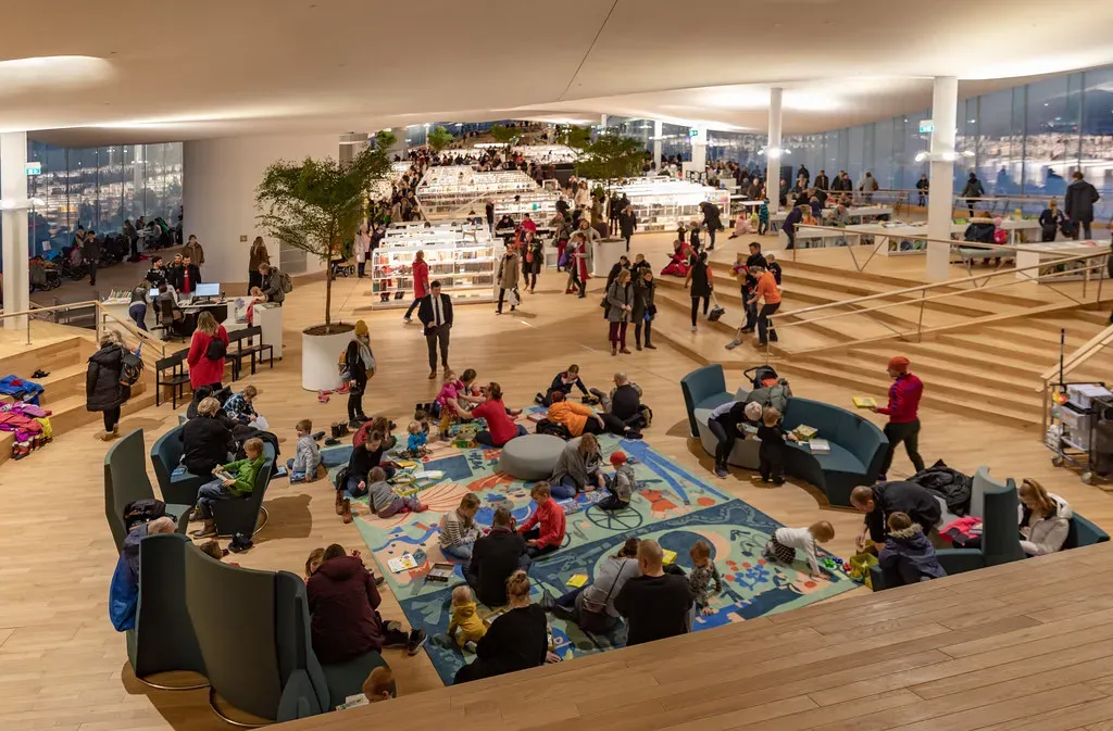 Oodi Central Library, Helsinki, Finland (Image Credits: Flickr)