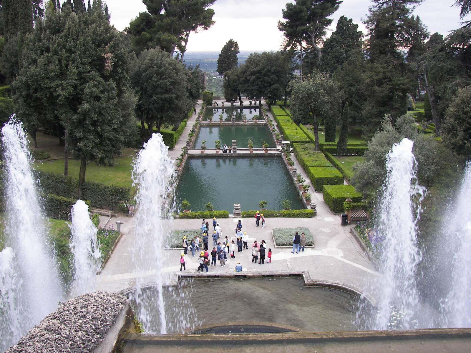 Villa d'Este, Tivoli, Italy (Image Credits: Wikimedia)