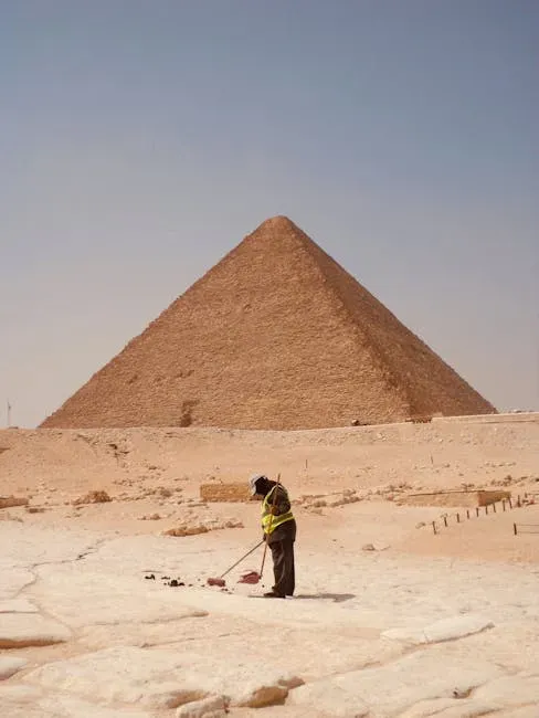 2. The Pyramids Were Built by Paid Workers, Not Slaves (Image Credits: Pexels)