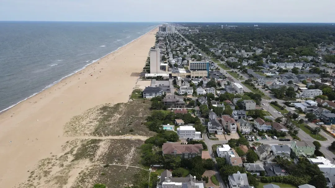 Virginia Beach, Virginia (Image Credits: Unsplash)