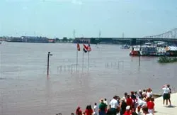 St. Louis: Inland Flooding From Mighty Rivers (Image Credits: Wikimedia)