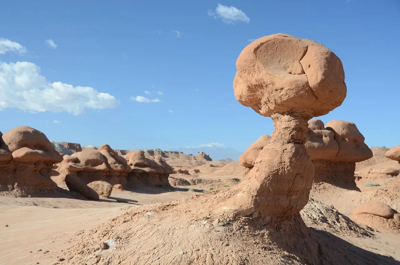 Goblin Valley State Park, Utah: Nature's Strangest Playground (Image Credits: Pixabay)
