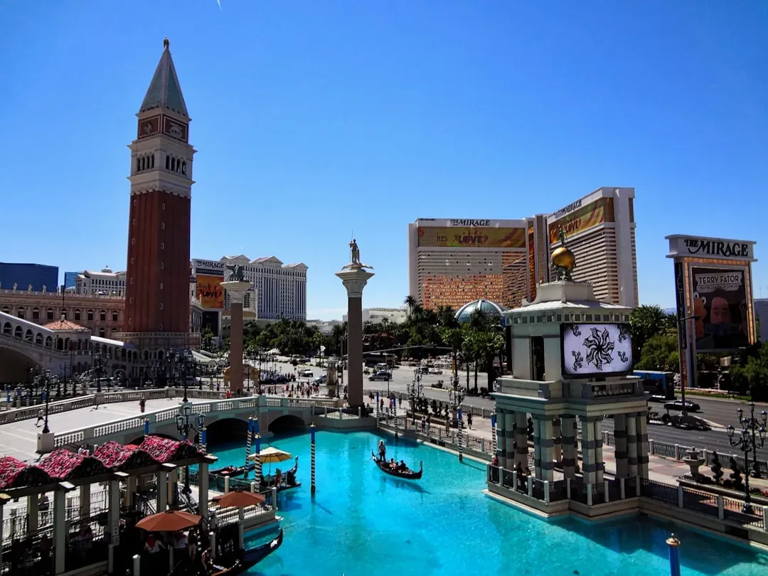 Nevada: Where Tourists Are Both the Lifeblood and the Problem (Image Credits: Unsplash)