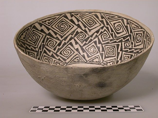 Ancient Pottery Methods That Refuse to Change (Image Credits: Flickr)