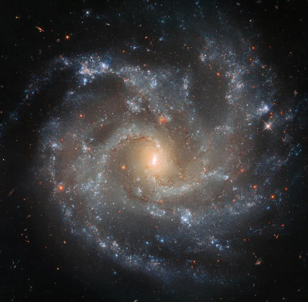 Should We Actually Be Concerned About Universe Collapse? (Image Credits: Flickr)