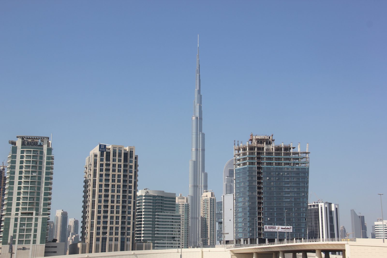 The Burj Khalifa: Touching the Sky (Image Credits: Wikimedia)