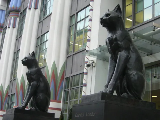 The Cat: Protection, Mystery, and Divine Feminine (Image Credits: Wikimedia)