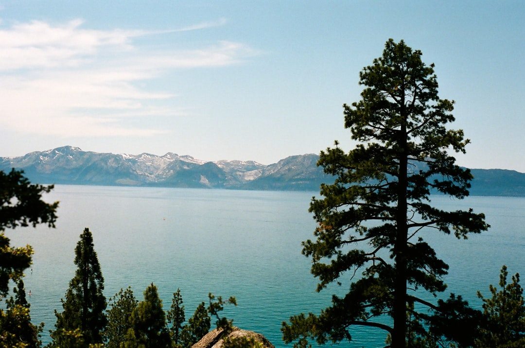 #15 Lake Tahoe, California/Nevada (Image Credits: Unsplash)