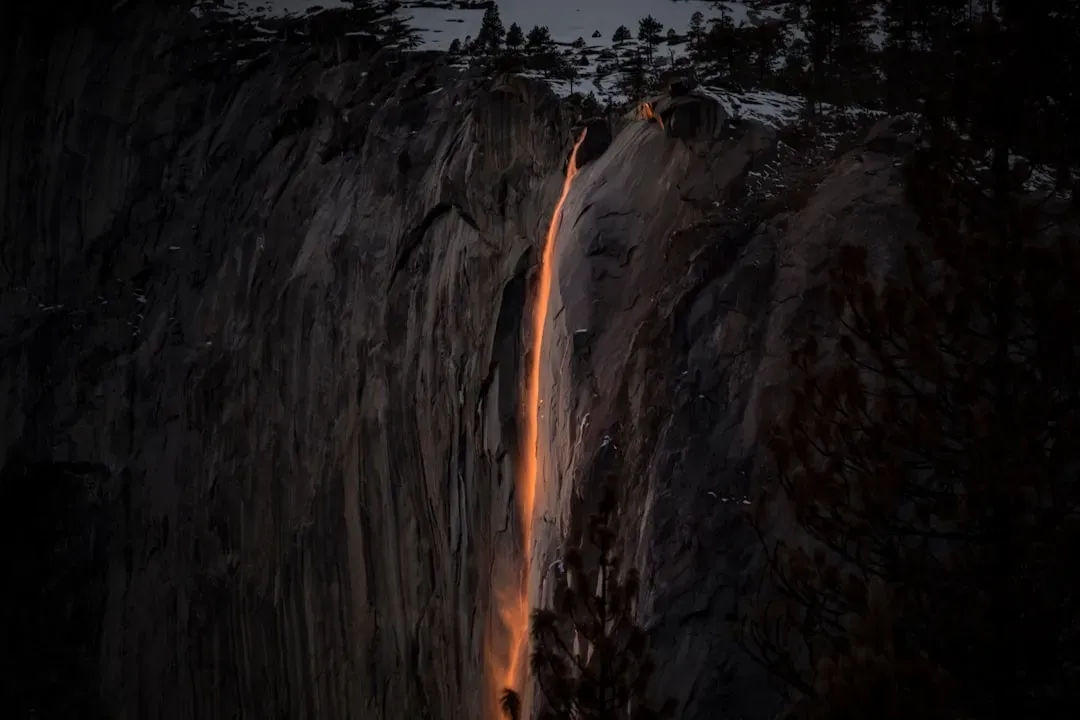 Yosemite National Park's Famous Firefall Effect (Image Credits: Unsplash)