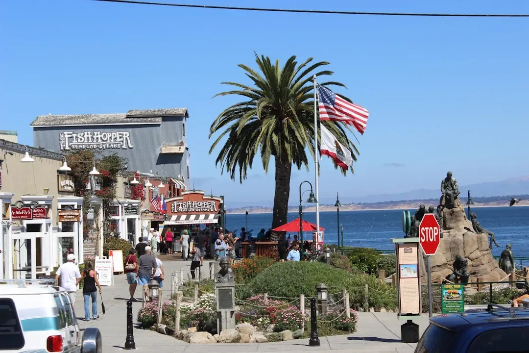 Carmel-by-the-Sea, California (Image Credits: Unsplash)
