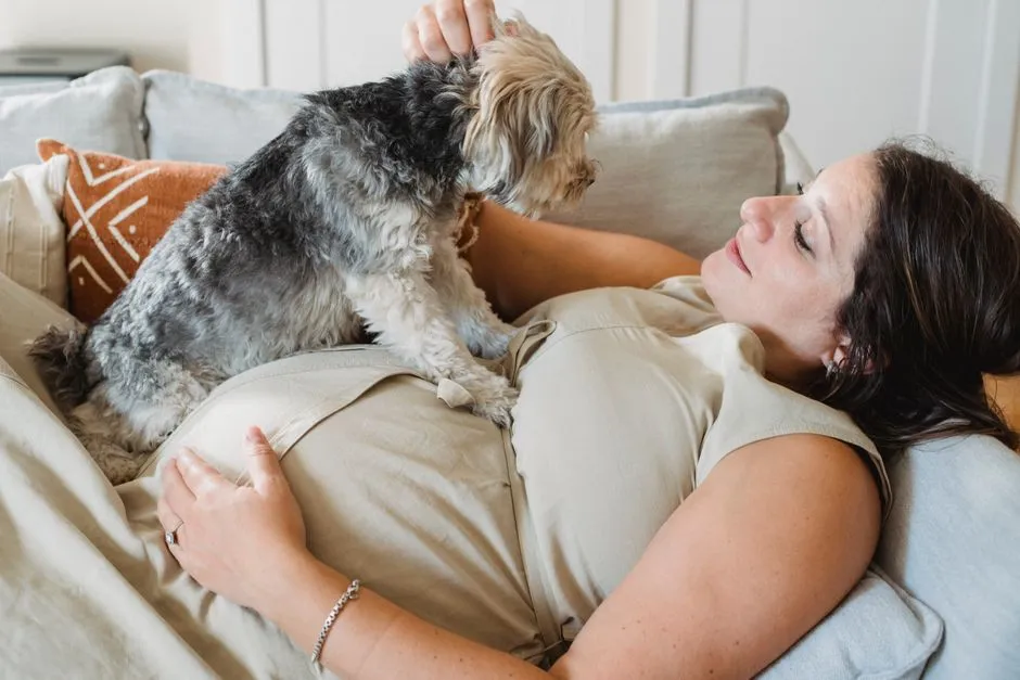 #9 - Pregnancy and Nursery Prep Before It's Public (Image Credits: Pexels)