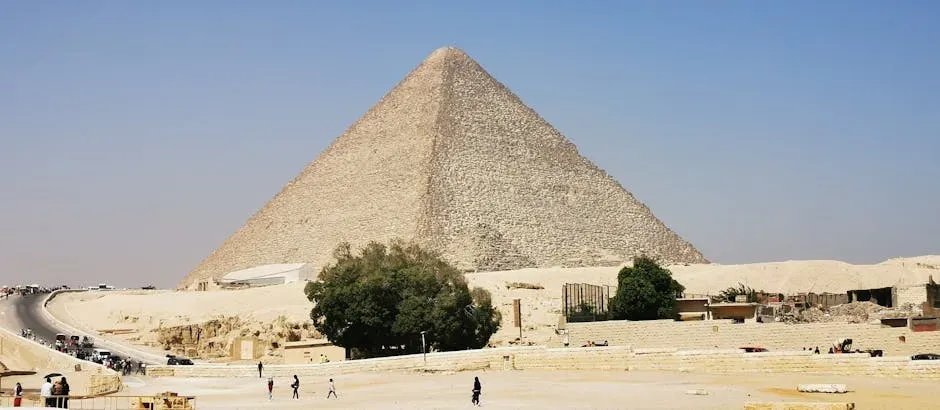 #4. The Great Pyramid Was the World's Tallest Structure for Nearly 4,000 Years (Image Credits: Pexels)