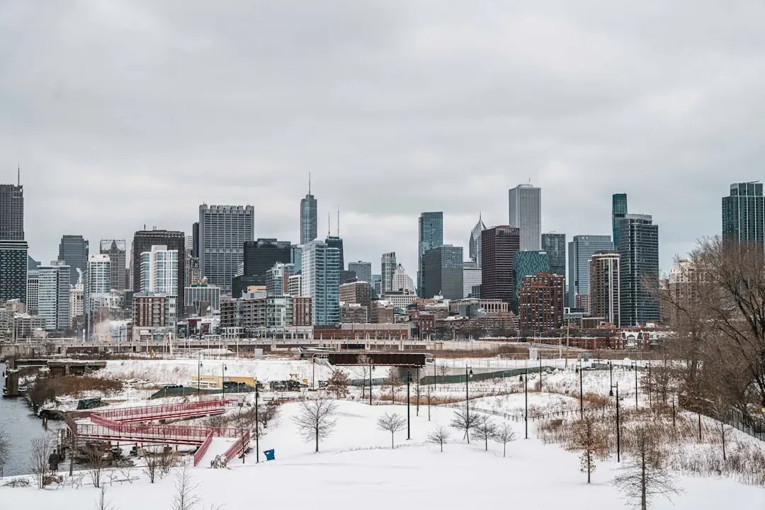 #9. Chicago, Illinois - Winter, Taxes, and a Crime Problem That Lingers (Image Credits: Unsplash)