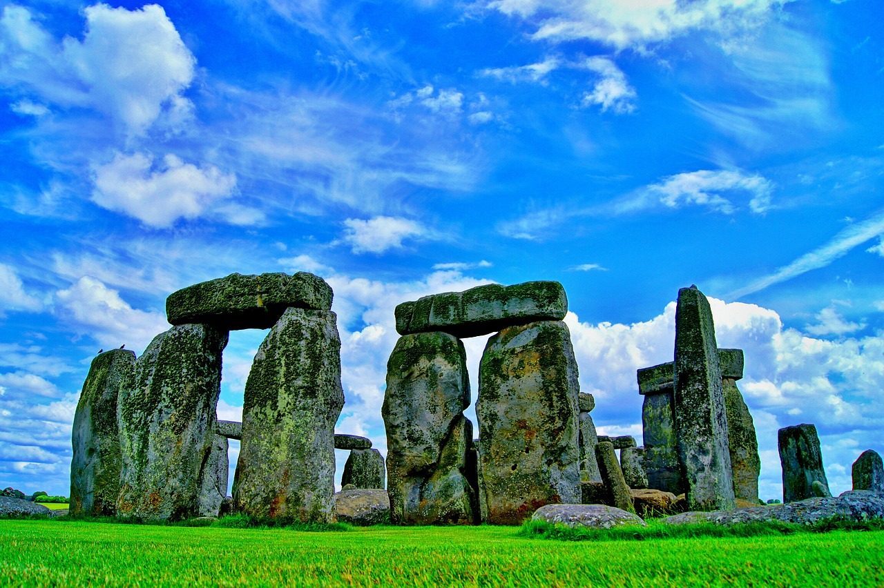 Stonehenge: Stones From Across an Island (Image Credits: Pixabay)