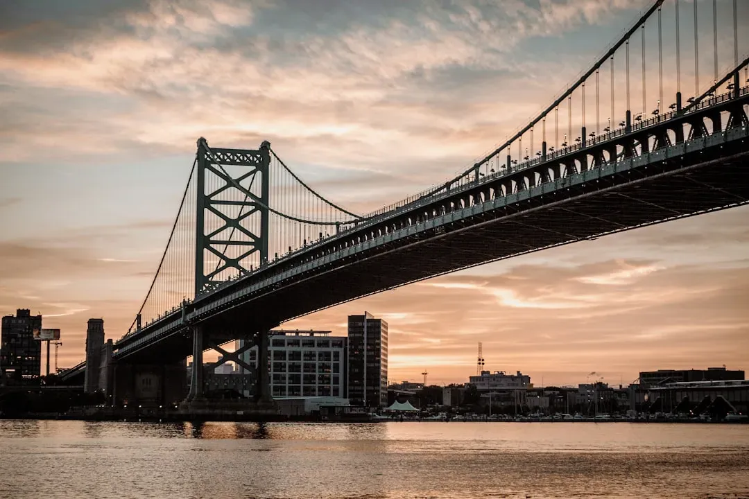 Benjamin Franklin Bridge: Philadelphia's Delaware River Span (Image Credits: Unsplash)