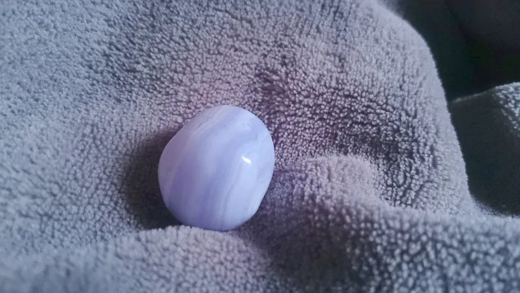 #3. Gemini (May 21 – June 20): Agate (Elderberry Arts, Flickr, CC BY 2.0)