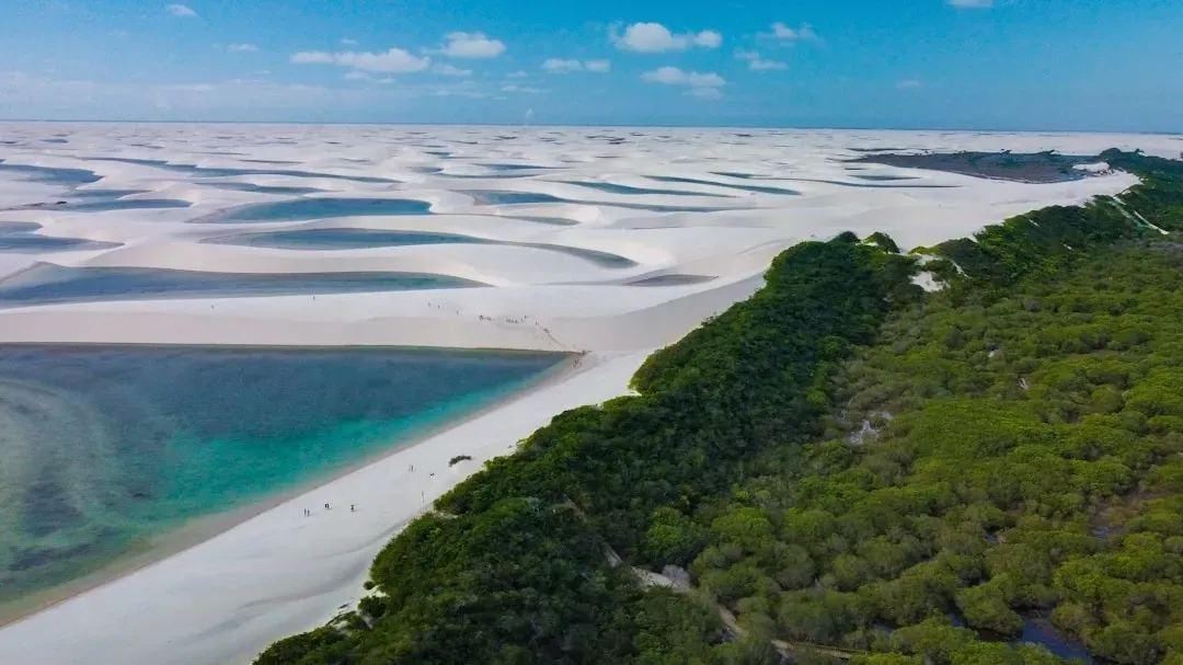 #5. Len&ccedil;&oacute;is Maranhenses, Brazil - The Desert That Drowns (Image Credits: Unsplash)