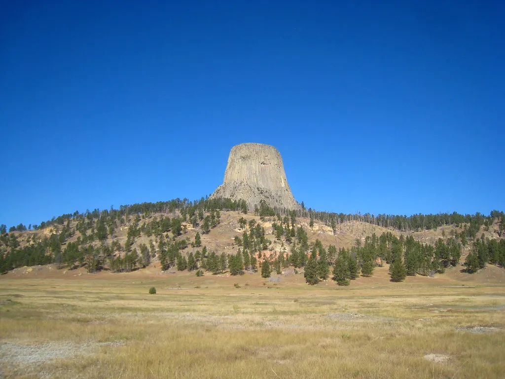 Ongoing Geological Changes (cm195902, Flickr, CC BY 2.0)