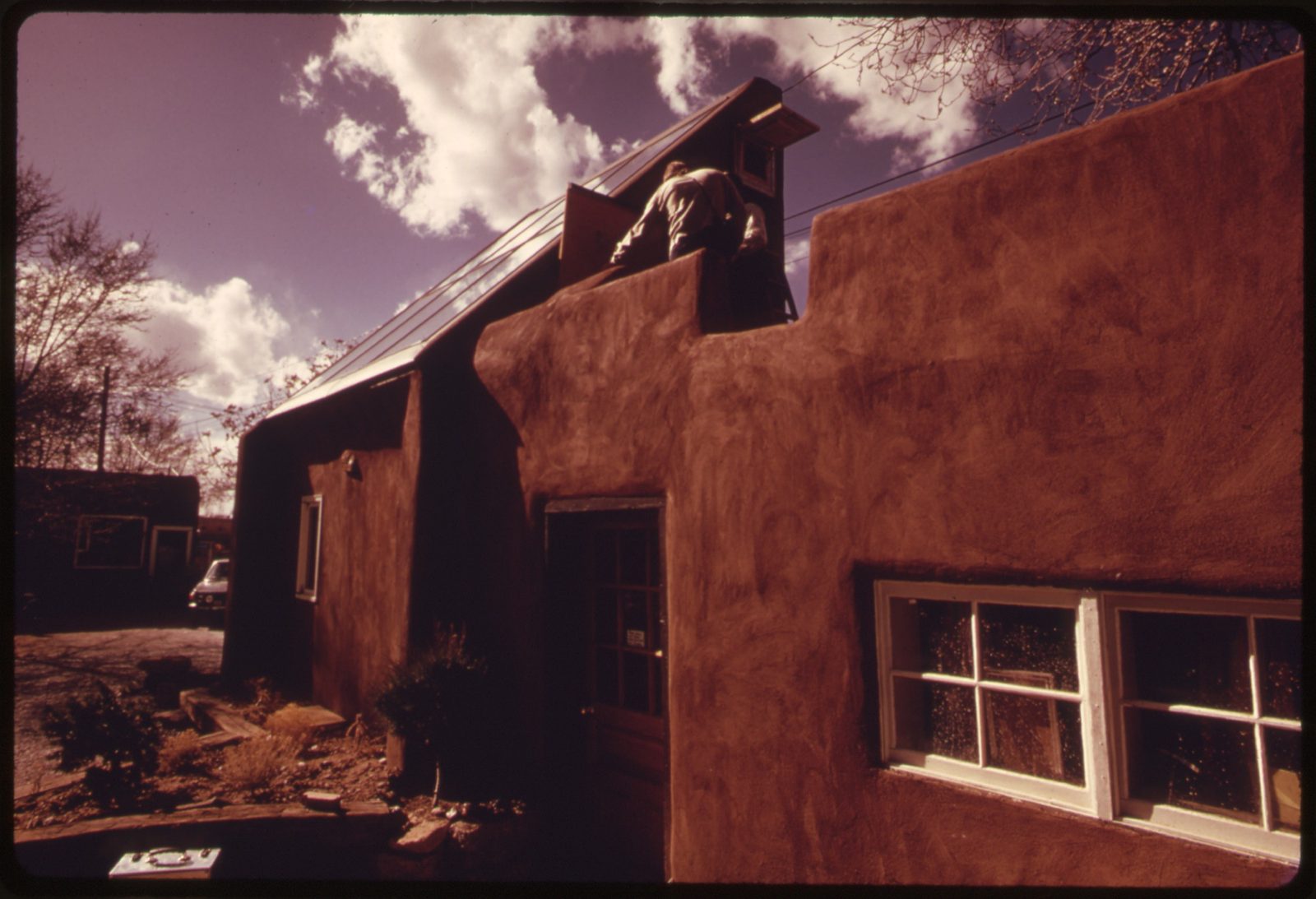 Santa Fe, New Mexico: Ancient Adobe and Spanish Colonial Heritage (Image Credits: Wikimedia)