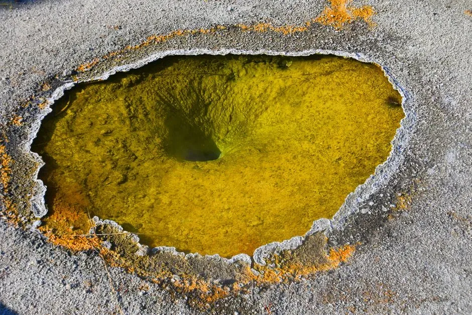 Energy Sources That Do Not Rely on the Sun (Image Credits: Pexels)