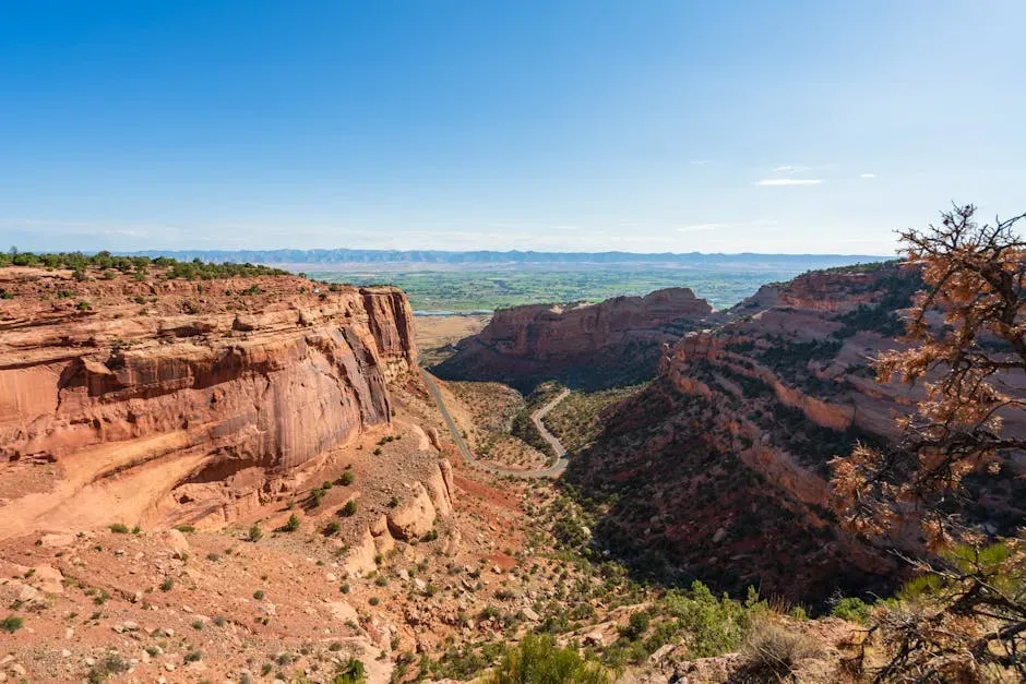 The Colorado Plateau Rises: Setting the Stage for Erosion (Image Credits: Pexels)