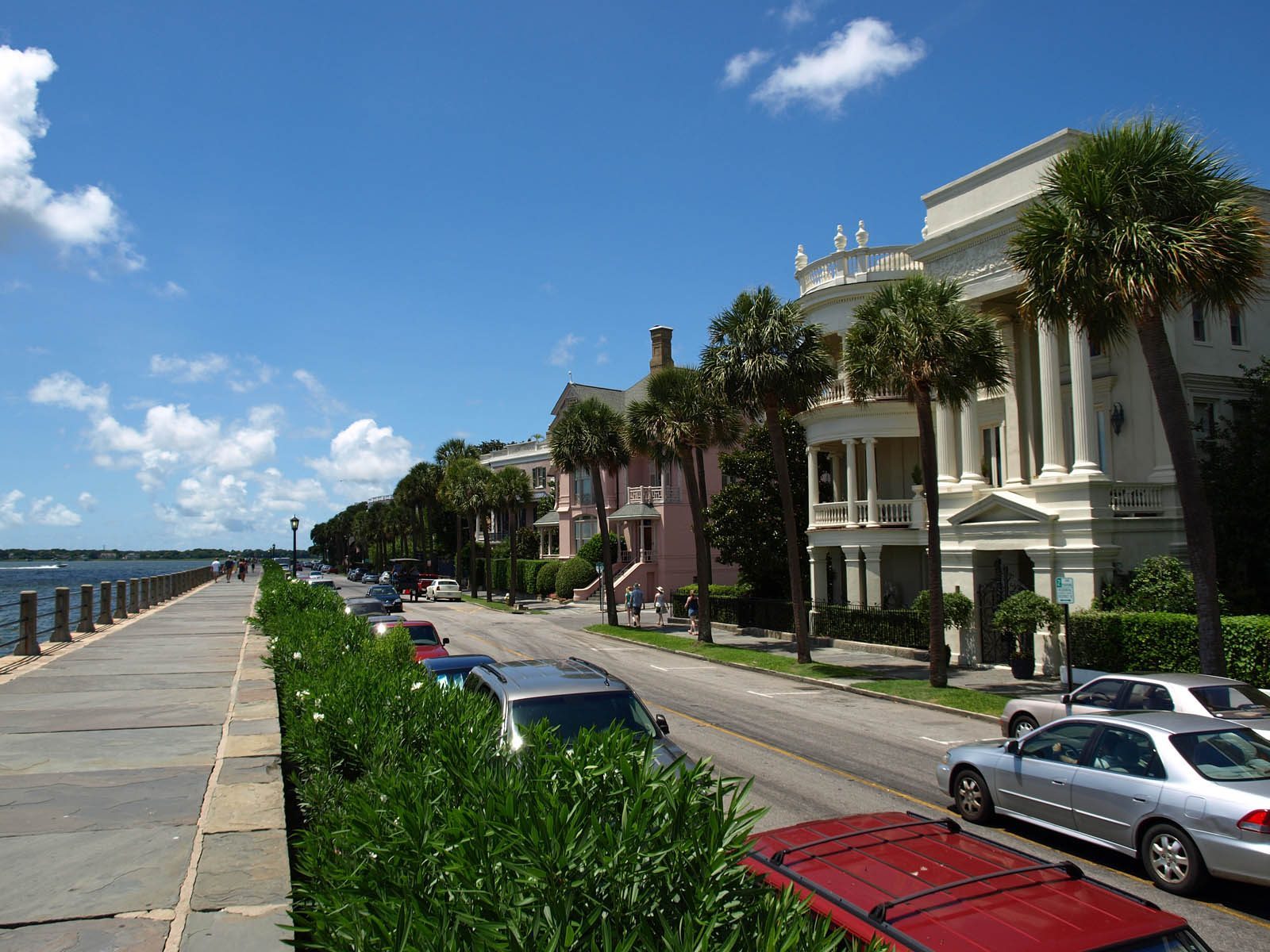 Charleston, South Carolina: Southern Elegance Preserved in Time (Image Credits: Wikimedia)