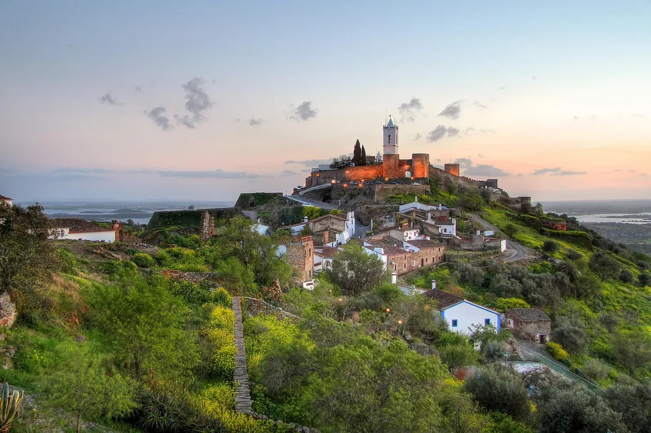 Monsaraz, Portugal: The Knights Templar's Hilltop Guardian (Image Credits: Pixabay)