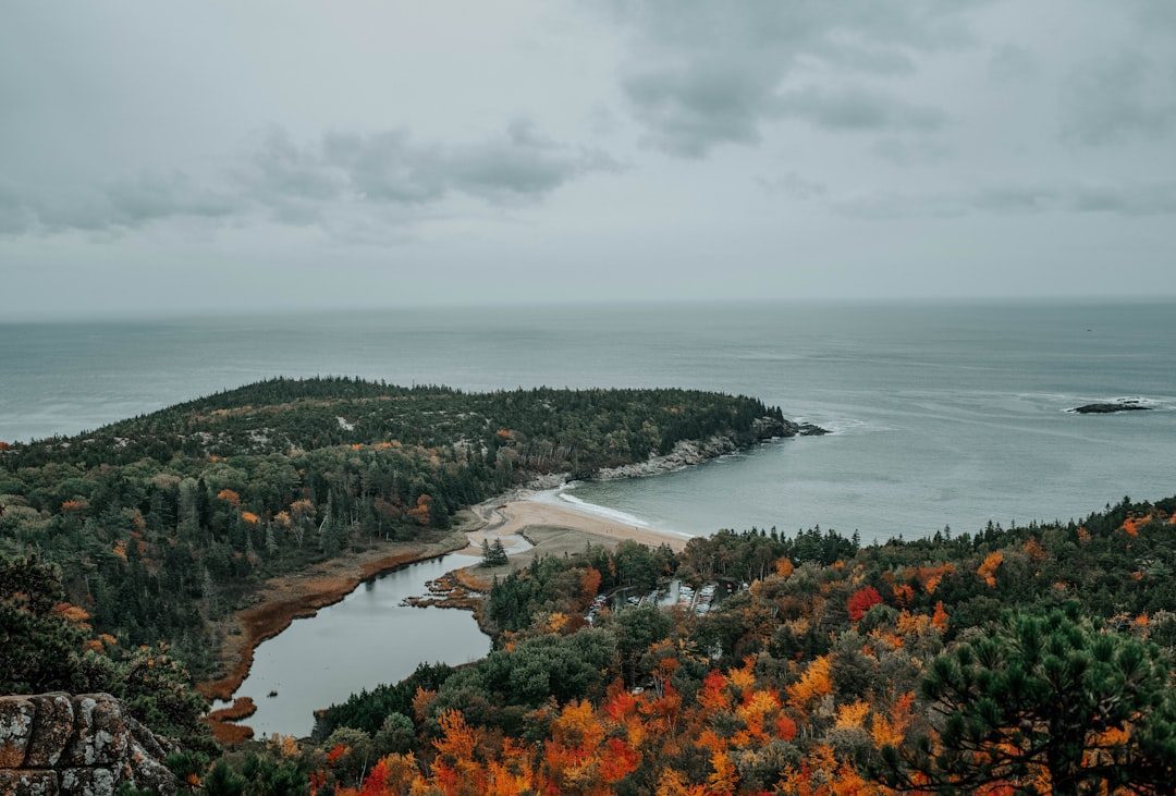 Acadia National Park, Maine: Coastal Beauty Meets Autumn Fire (Image Credits: Unsplash)