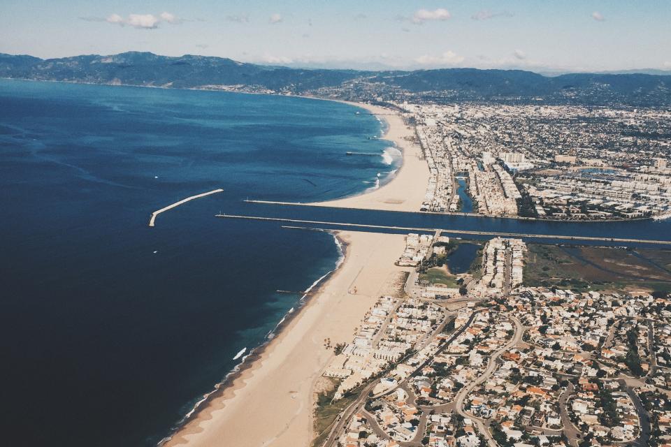 California: Golden State's Eroding Edge (Image Credits: Stocksnap)