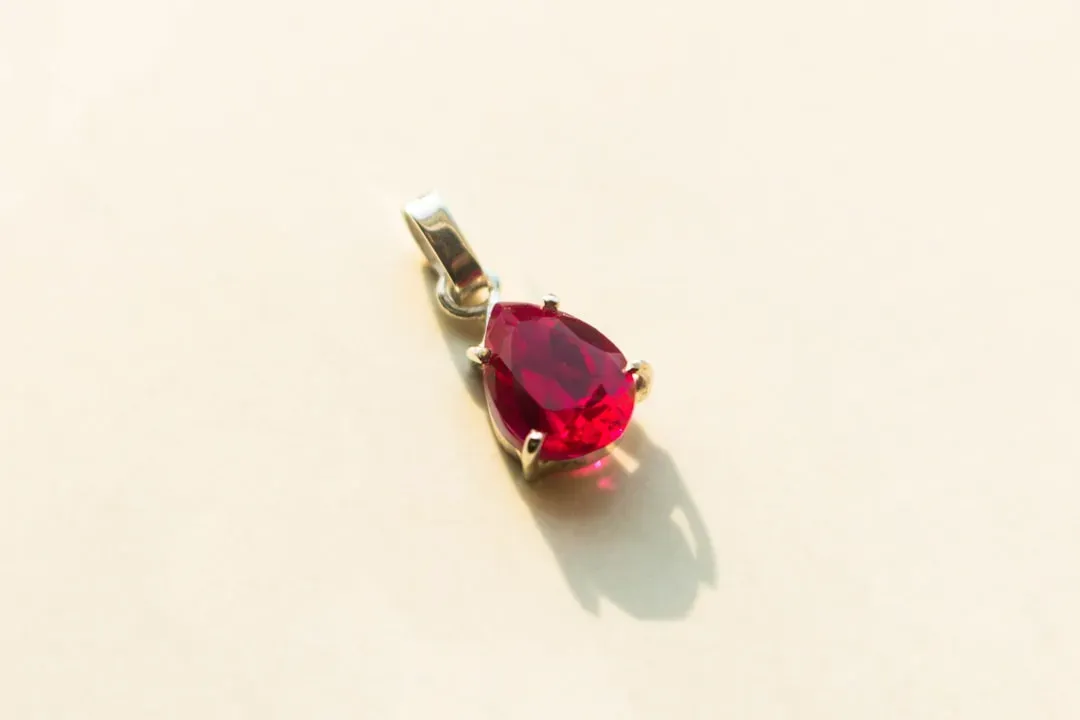 #5. Leo (July 23 – August 22): Ruby (Image Credits: Unsplash)